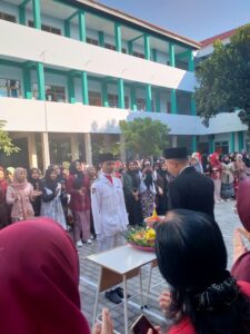 Pemotongan Tumpeng