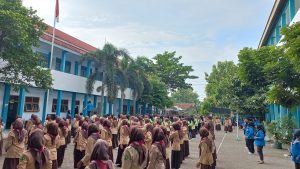 Senam Anak Indonesia Hebat