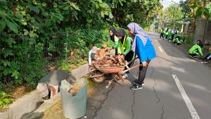 bersih bersih