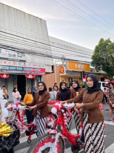 Mbok Jamu: Eloknya Nusantara