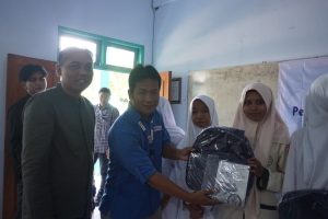 Penyerahan Bingkisan Ramadhan 